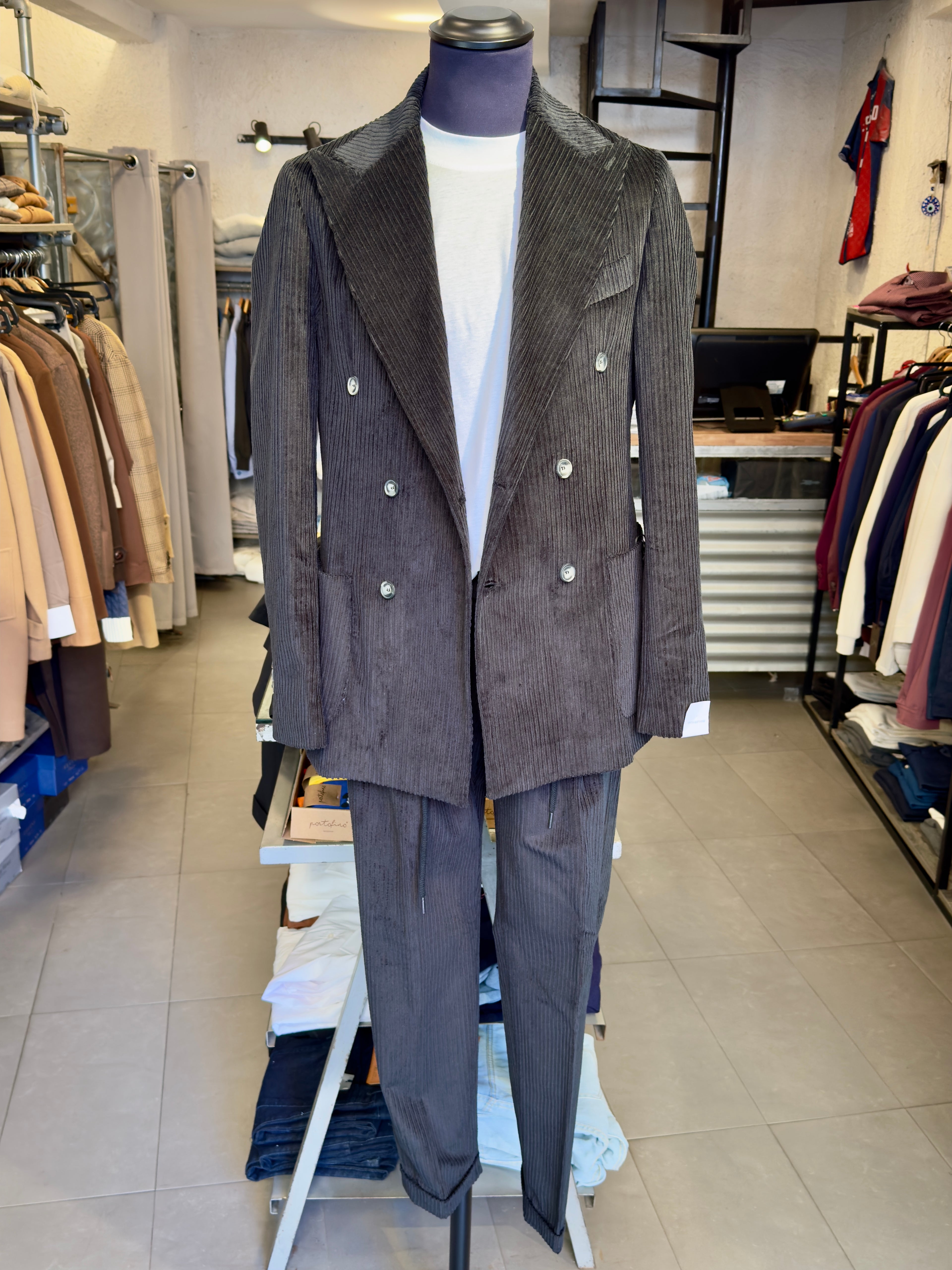 Abito Doppiopetto Nero in Velluto