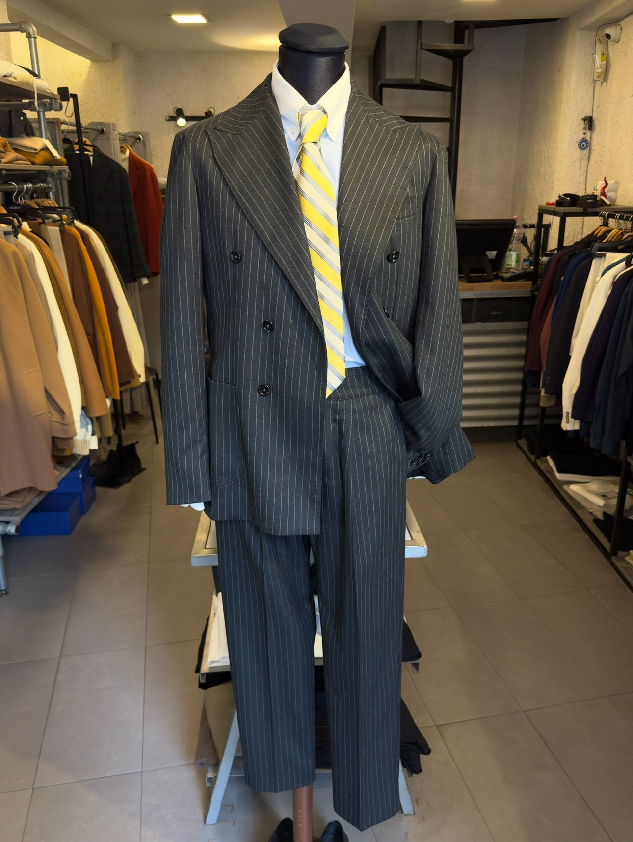 Abito Doppiopetto Gessato Grigio