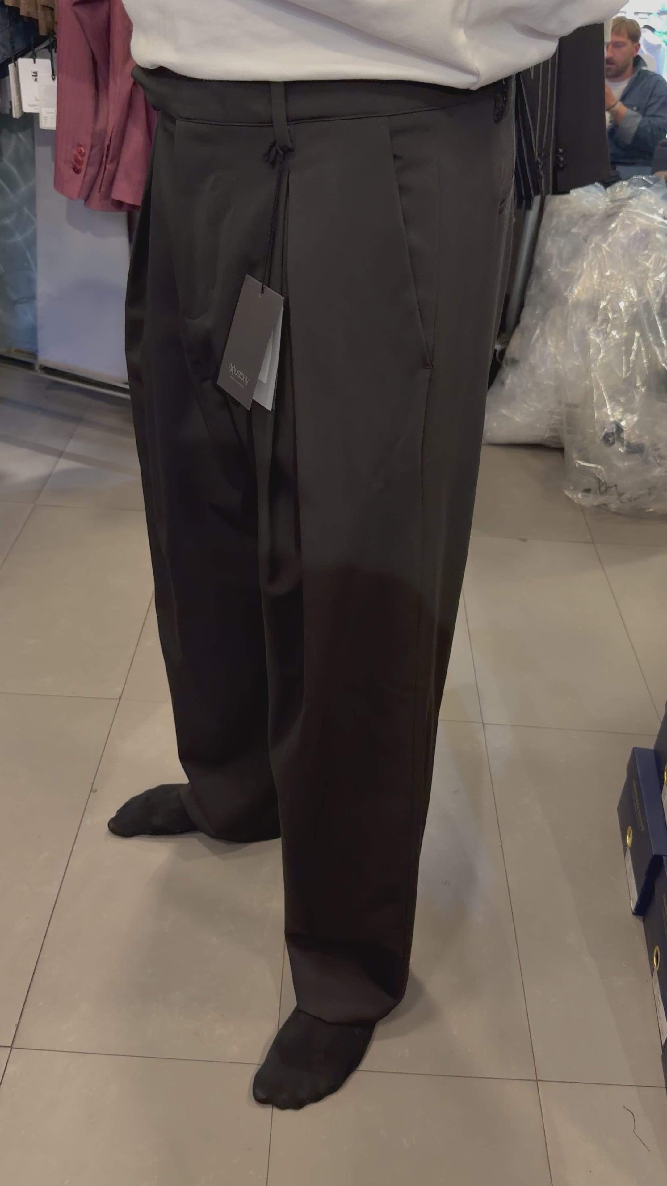 Pantalone vita alta fondo largo